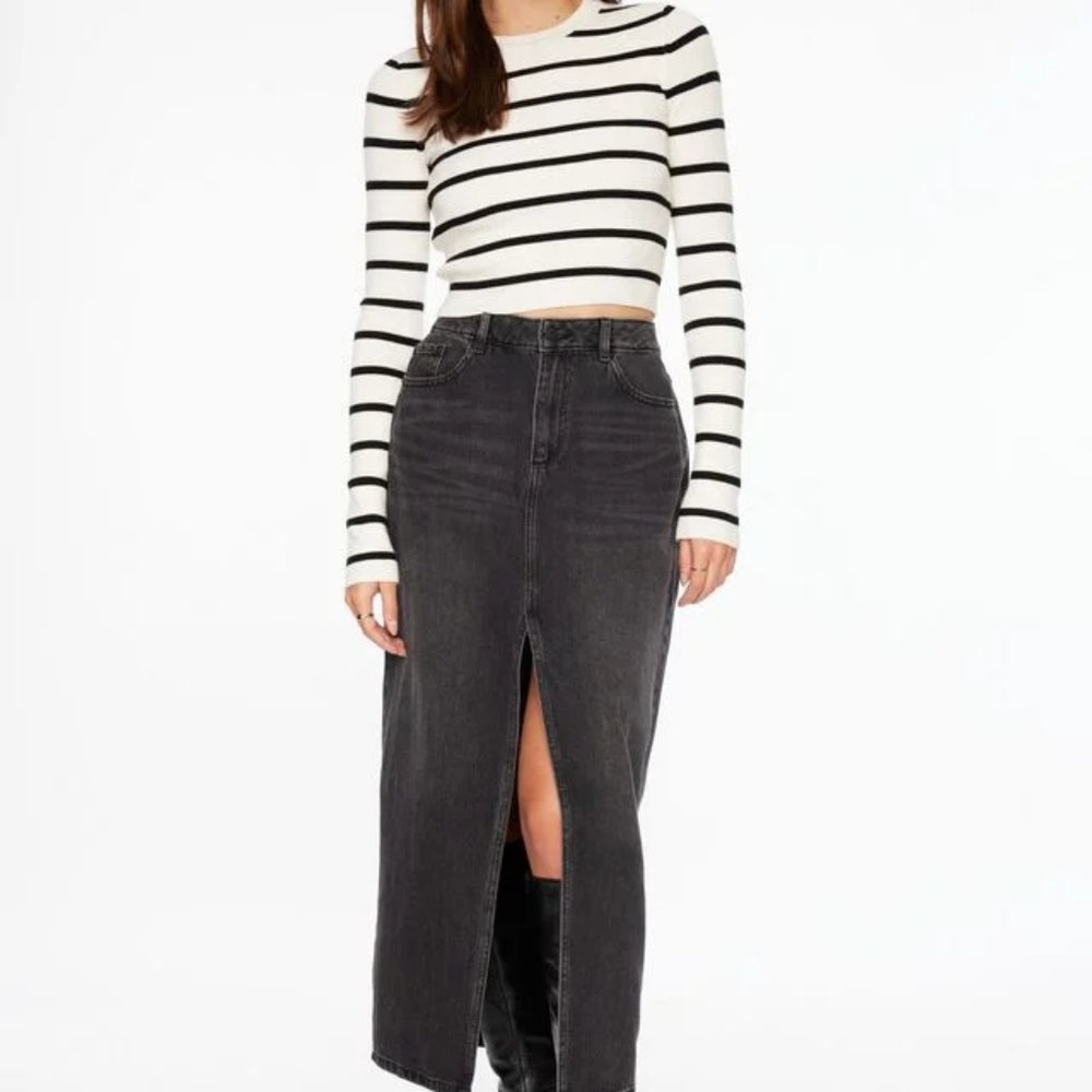 NWOT - Dynamite | Denim Maxi Skirt, Small, Washed grey (medium black)